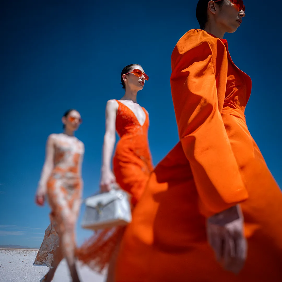 Text to Image, abstract AI-Fashion-Photo of a walking man in elegant suit, radiant colours, light leak effect